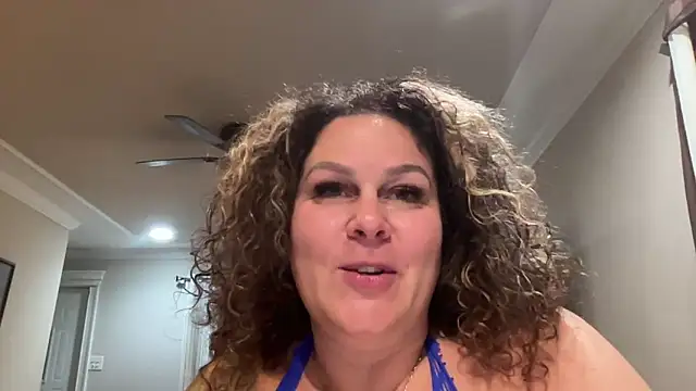 number1slut online show from September 27, 2025, 3:34 am