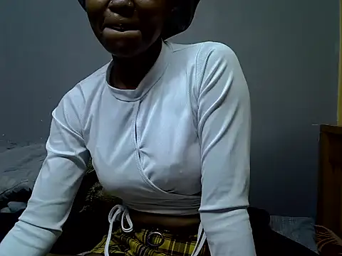 Sweetlanah online show from October 4, 2025, 7:59 pm