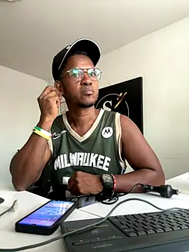 AndyCalifornia1 online show from September 27, 2025, 1:28 pm