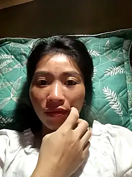 Phuongphuongg online show from October 19, 2025, 1:03 pm