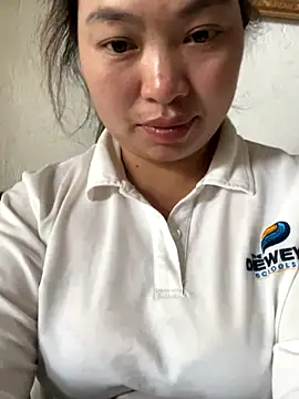 Nhung584 online show from October 7, 2025, 8:04 am