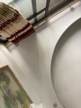 Nhung584 online show from April 21, 2026, 7:37 am