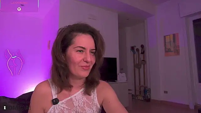 Snapshot of Witch_in_Silk chatting on November 13, 2025, 9:51 pm Witch in Silk online show from November 13, 2025, 9:51 pm