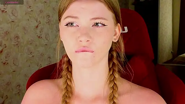 Snapshot of Jenny_Skinner20 chatting on June 26, 2026, 6:14 pm Jenny Skinner20 online show from June 26, 2026, 6:14 pm