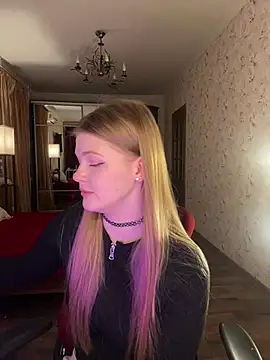 Snapshot of Jenny_Skinner20 chatting on April 22, 2026, 10:38 pm Jenny Skinner20 online show from April 22, 2026, 10:38 pm
