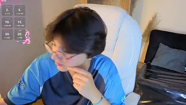 Snapshot of Nathaly_ds chatting on October 23, 2025, 7:40 am Nathaly ds online show from October 23, 2025, 7:40 am