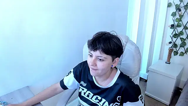 Snapshot of Nathaly_ds chatting on October 29, 2025, 8:08 pm Nathaly ds online show from October 29, 2025, 8:08 pm