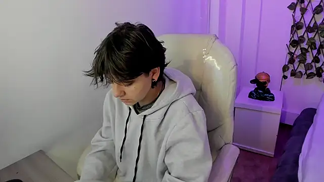 Snapshot of Nathaly_ds chatting on February 1, 2026, 12:14 pm Nathaly ds online show from February 1, 2026, 12:14 pm