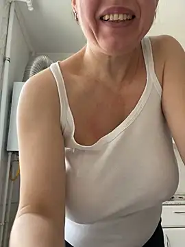 Kiravix online show from January 15, 2026, 8:40 am