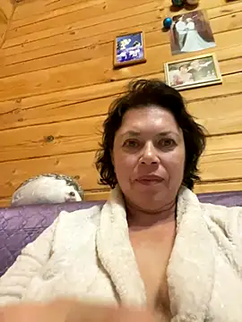 Kiravix online show from October 11, 2025, 5:36 pm