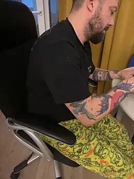 DavidMaros online show from November 30, 2025, 5:41 am