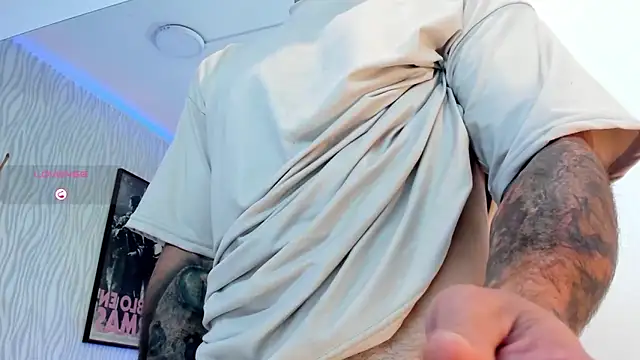 dylan jacobx online show from April 8, 2026, 3:41 am