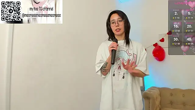 meomeee online show from February 15, 2026, 4:24 am