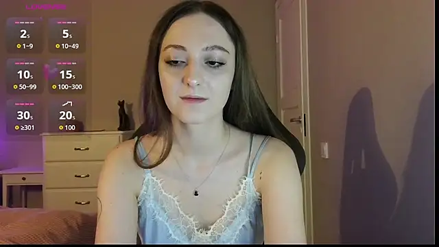 white liillyy online show from June 29, 2026, 11:04 pm