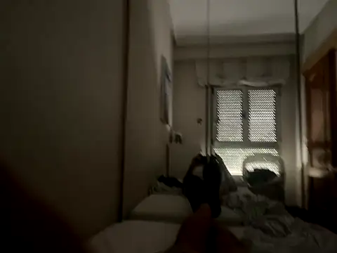 Guillermoperujo online show from September 28, 2025, 3:52 pm