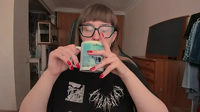 just fucked777 online show from March 30, 2026, 5:09 am