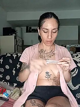 Snapshot of franazul chatting on October 28, 2025, 8:19 pm franazul online show from October 28, 2025, 8:19 pm