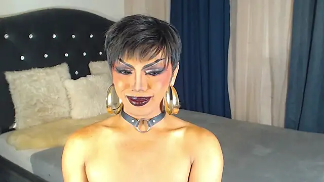 SmokingDomDiva online show from November 13, 2025, 12:31 pm