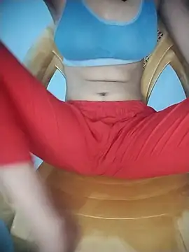 Sexey-Puja online show from October 2, 2025, 3:21 am