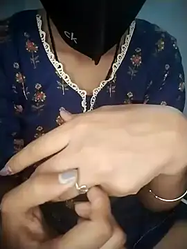 Sexey-Puja online show from September 29, 2025, 9:27 am