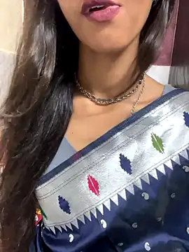 Snapshot of Desire_Zoya chatting on October 7, 2025, 4:41 pm Desire Zoya online show from October 7, 2025, 4:41 pm