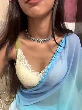 Snapshot of Desire_Zoya chatting on October 23, 2025, 5:11 pm Desire Zoya online show from October 23, 2025, 5:11 pm