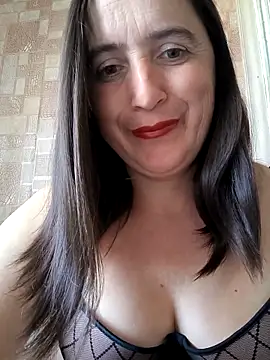 EvelinCutex online show from September 24, 2025, 12:00 pm