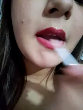 Anushka14321 online show from October 14, 2025, 7:47 pm