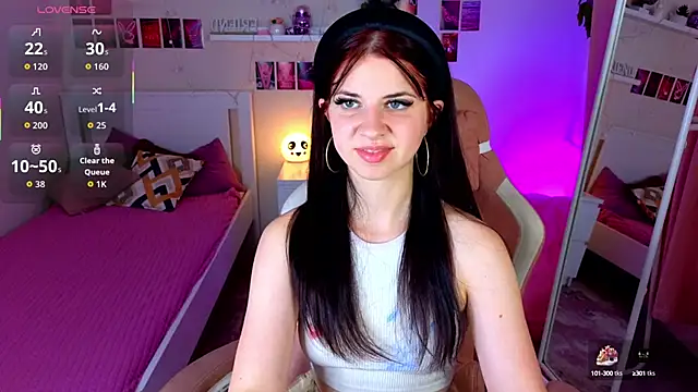 Wander Waves online show from September 13, 2025, 8:42 pm