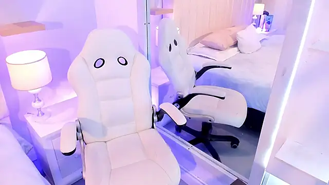 Snapshot of manyaa_ chatting on February 20, 2026, 7:49 pm manyaa online show from February 20, 2026, 7:49 pm