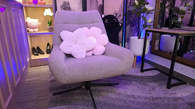 NamiKimura online show from April 10, 2026, 7:10 pm