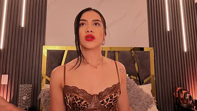 Snapshot of ScarletTorres chatting on May 18, 2026, 6:23 pm ScarletTorres online show from May 18, 2026, 6:23 pm
