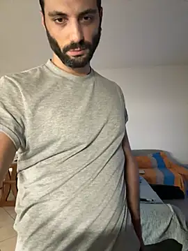 Simon-xx online show from July 1, 2026, 1:06 am
