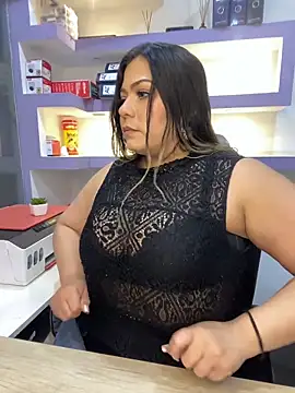 Snapshot of isabella_horney_ chatting on February 20, 2026, 1:24 pm isabella horney online show from February 20, 2026, 1:24 pm