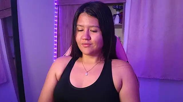 Oliviawatson1 online show from March 27, 2026, 12:17 pm