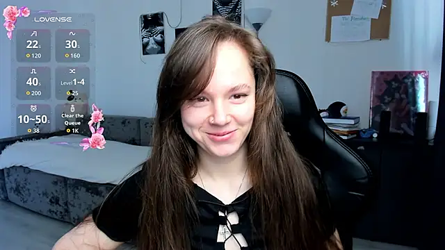 cute little ass online show from March 7, 2026, 5:03 am