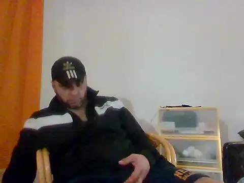 Snapshot of SmokedAlloy2 chatting on February 27, 2026, 5:35 pm SmokedAlloy2 online show from February 27, 2026, 5:35 pm