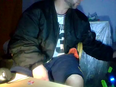 Snapshot of SmokedAlloy2 chatting on February 14, 2026, 1:39 am SmokedAlloy2 online show from February 14, 2026, 1:39 am