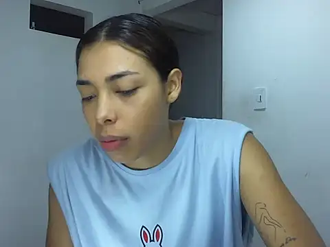 MeganAndMaxxh online show from September 9, 2025, 12:21 am