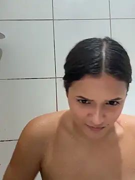 rayssabjj online show from November 10, 2025, 3:22 am