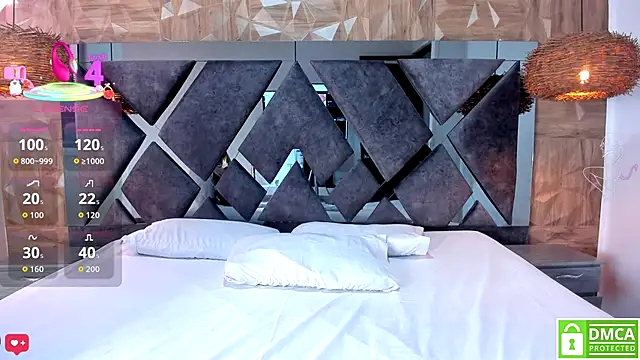 Snapshot of Selene__Lopez_ chatting on December 14, 2025, 8:03 pm Selene Lopez online show from December 14, 2025, 8:03 pm