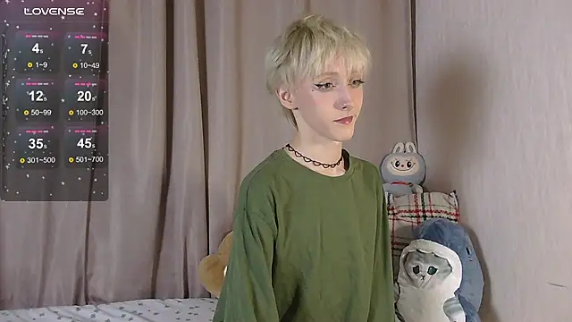 Snapshot of NextVibe_ chatting on February 20, 2026, 6:21 pm NextVibe online show from February 20, 2026, 6:21 pm