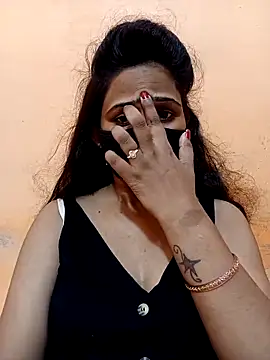Snapshot of Shagun-Mishra chatting on September 21, 2025, 6:35 pm Shagun-Mishra online show from September 21, 2025, 6:35 pm