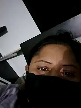 Sexey-Rani online show from October 27, 2025, 4:52 pm