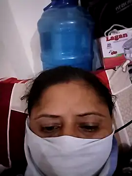 Sexey-Rani online show from October 8, 2025, 3:24 pm