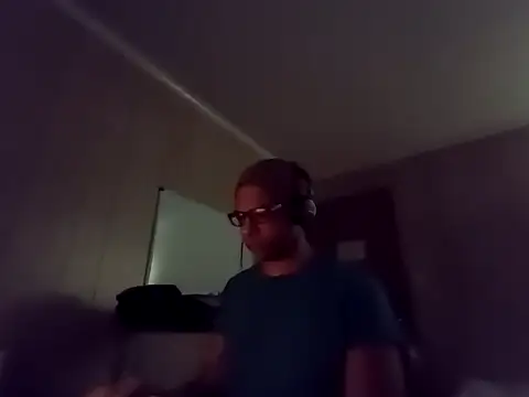 NaturalBeautyQueen online show from September 24, 2025, 11:17 am