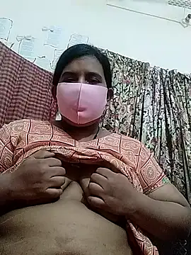 Snapshot of nila-aktar chatting on September 13, 2025, 5:24 pm nila-aktar online show from September 13, 2025, 5:24 pm