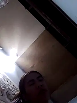 Deliciousgirl14 online show from October 5, 2025, 4:42 pm