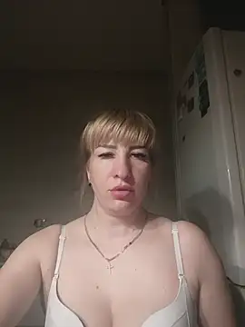 babyjessi online show from July 4, 2026, 8:57 pm