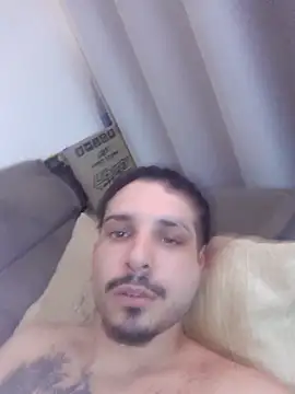Snapshot of branquintatto chatting on October 18, 2025, 7:49 pm branquintatto online show from October 18, 2025, 7:49 pm